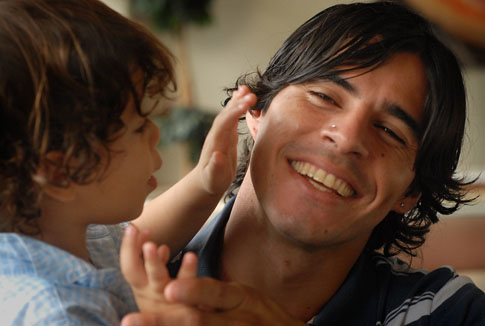 A media conversación, Agustín comenzó a pedir que se fueran.