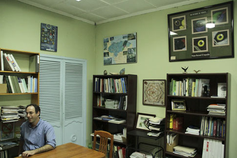 A Oliver Komar fue el amor lo que lo atrajo hacia El Salvador. Foto: Mauro Arias