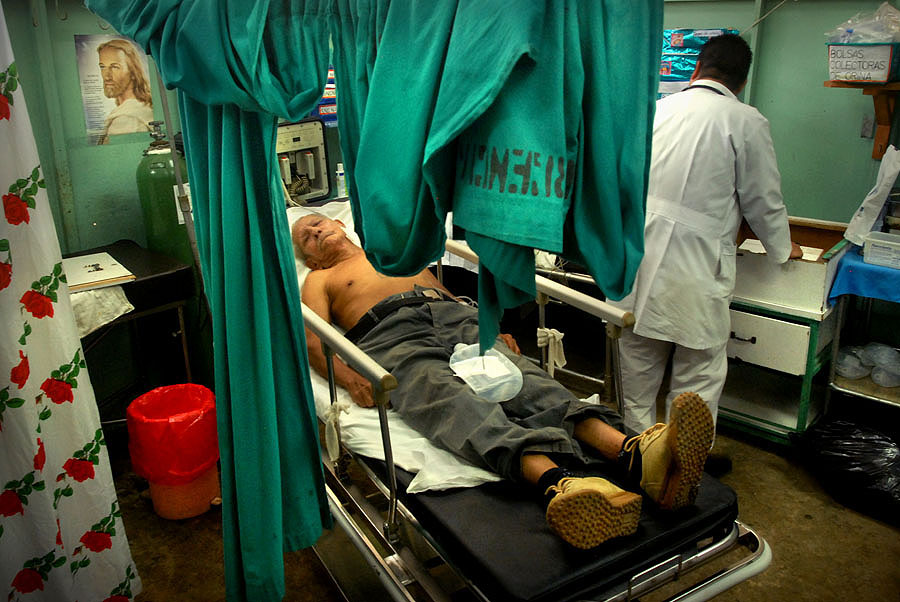 Esta es la sala de máxima urgencia en el área de emergencias del hospital Santa Teresa.