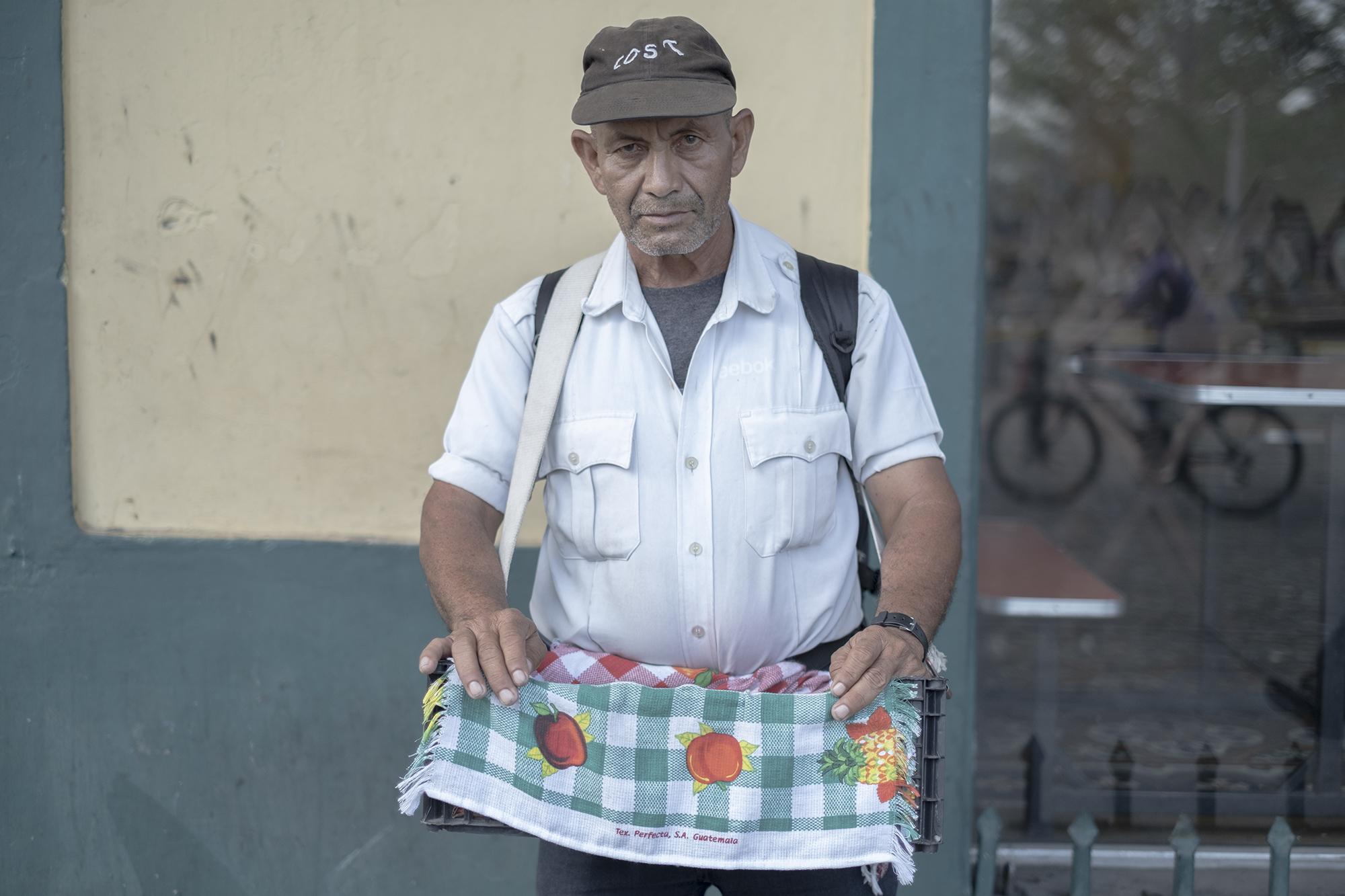 José Alas, 57, sells candy and cigarettes downtown. He almost always makes $5 per day, $3 of which go to paying for housing. “If I don’t leave home, I can’t work to pay my rent—even worse, I won’t eat. Necessity makes you work,” he said.