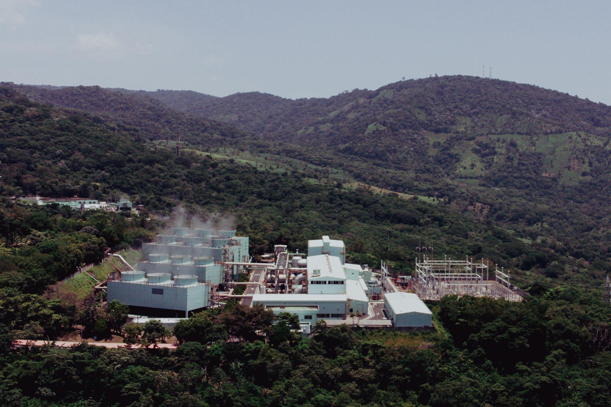 The geothermal plant located in the canton of La Montañita, Alegría, Usulután. Photo: Carlos Barrera/El Faro.